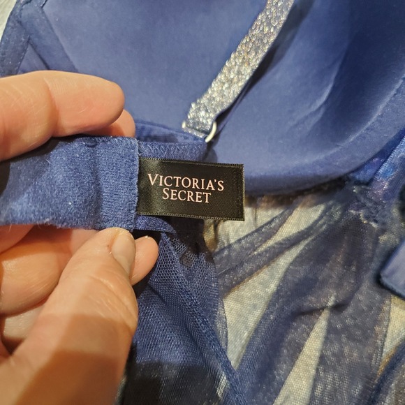 Victoria's Secret Navy Blue Floral Embroidered Babydoll Cami Top Y2K 36D - Picture 6 of 11